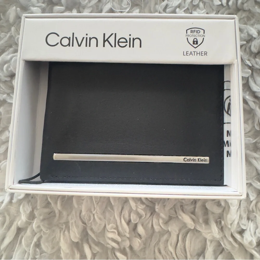 New Calvin Klein Black Leather wallet. Brand